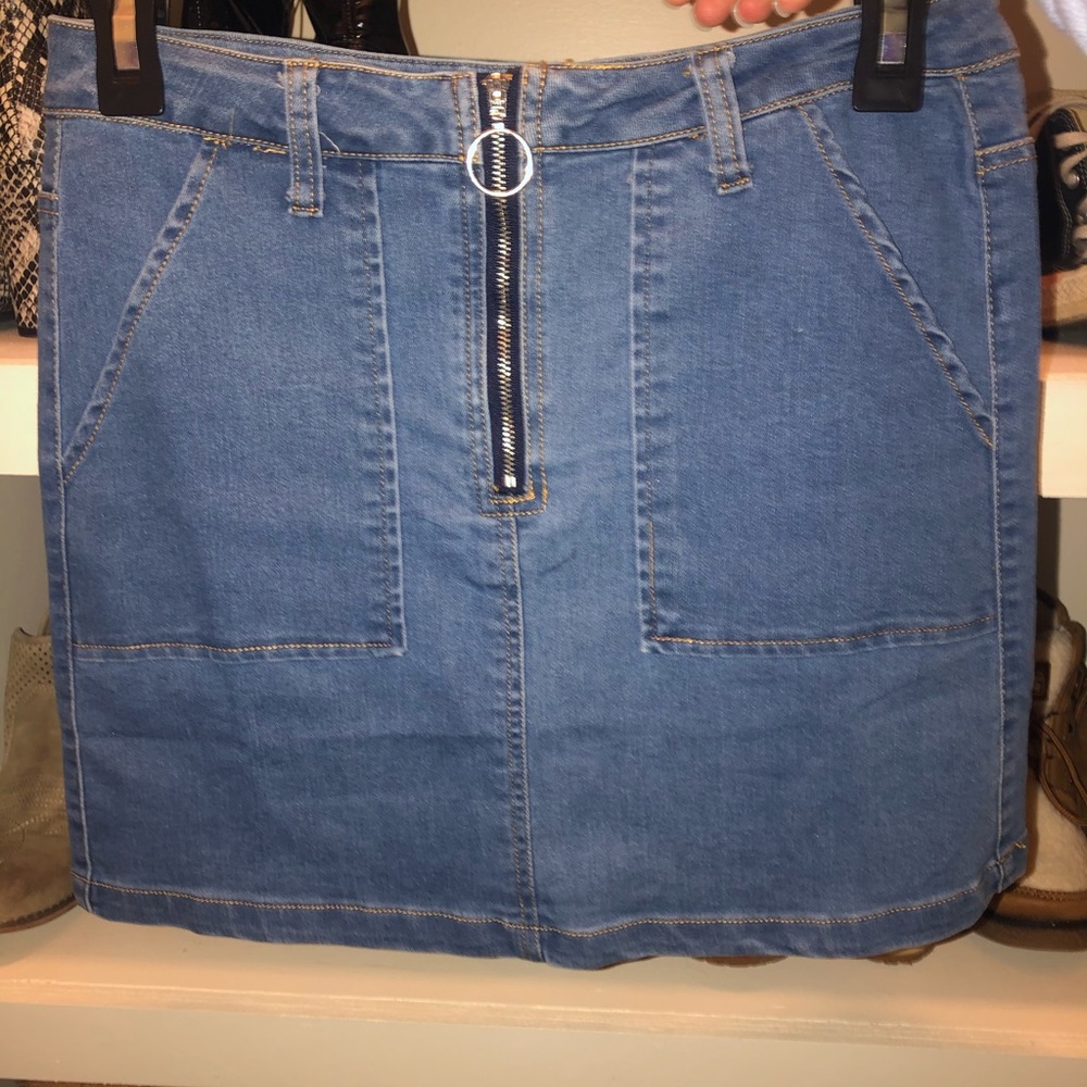 Denim skirt